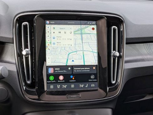 Used 2022 Volvo C40 P8 Recharge Ultimate image 17