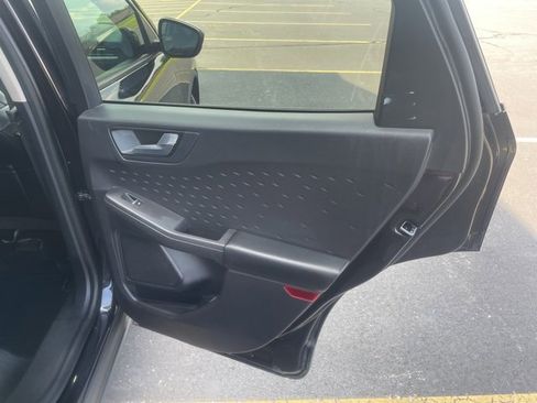 Used 2020 Ford Escape SEL image 45