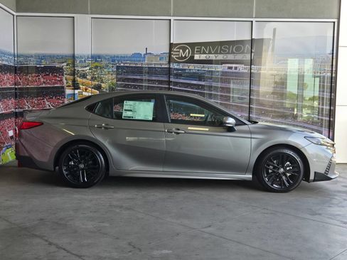 Certified 2026 Toyota Camry SE w/ Convenience Package FWD image 4