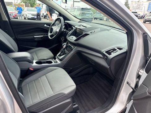 Used 2015 Ford Escape SE w/ Equipment Group 201A AWD/4WD image 37