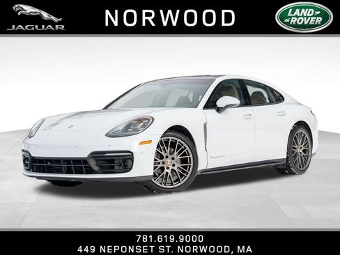Used 2023 Porsche Panamera 4 Platinum Edition image 1