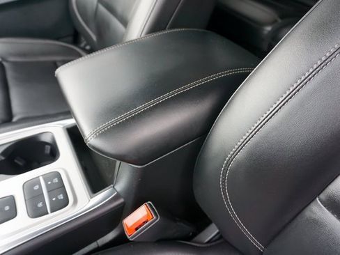 Used 2023 Ford Explorer XLT w/ Equipment Group 202A image 23