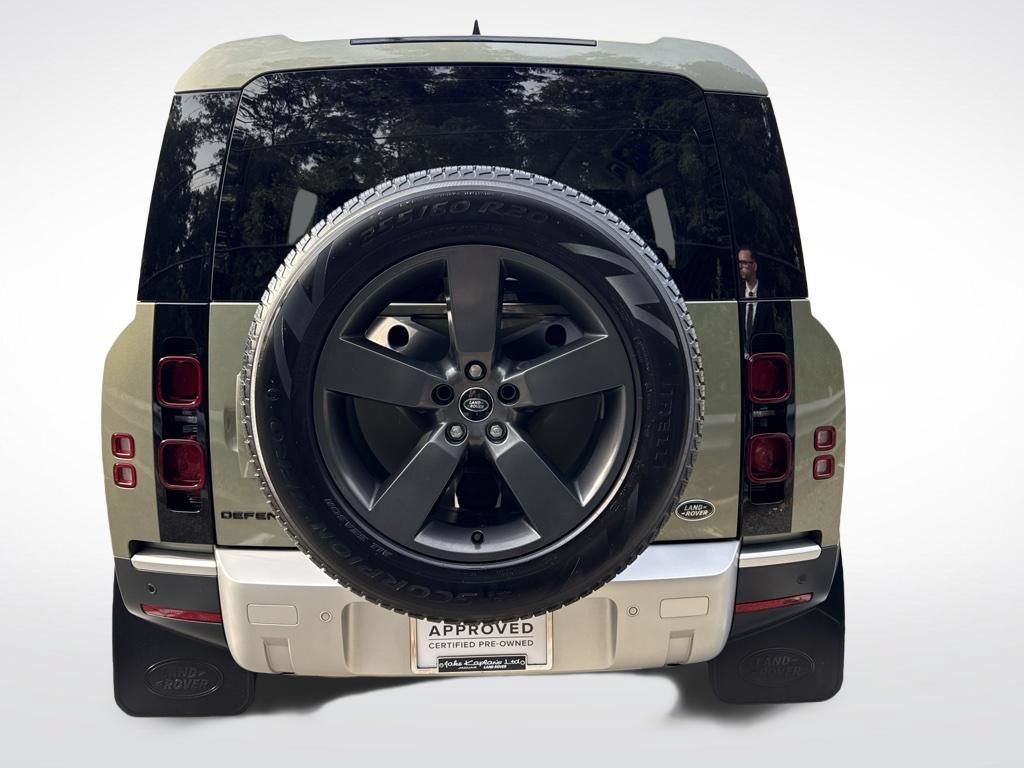 Certified 2023 Land Rover Defender 110 S AWD/4WD image 6