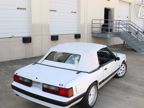 Used 1989 Ford Mustang LX RWD image 35