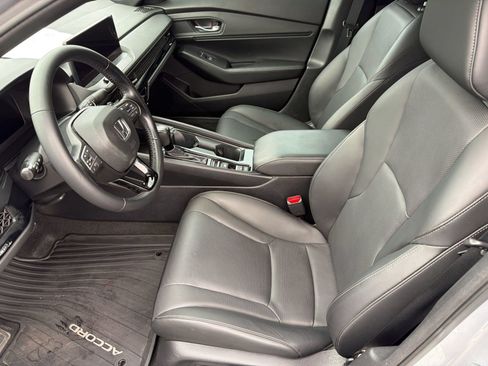 Used 2023 Honda Accord Sport image 5