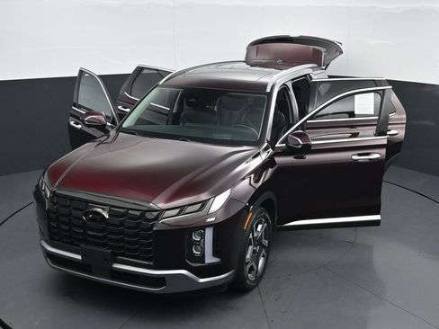 Used 2023 Hyundai Palisade Limited AWD/4WD image 28