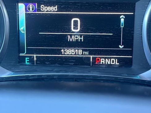 Used 2019 Chevrolet Traverse LT image 24