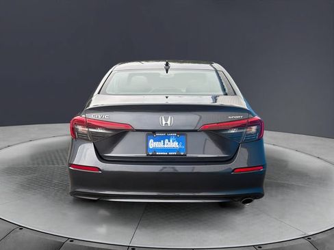 Used 2023 Honda Civic Sport image 4
