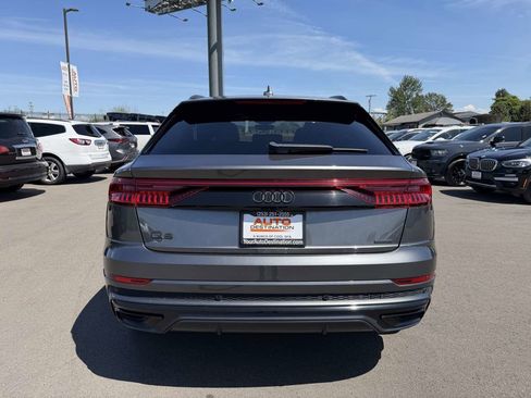 Used 2020 Audi Q8 Premium Plus w/ Premium Plus Package AWD/4WD image 7
