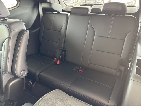 New 2026 GMC Acadia Elevation w/ Black Edition FWD image 17