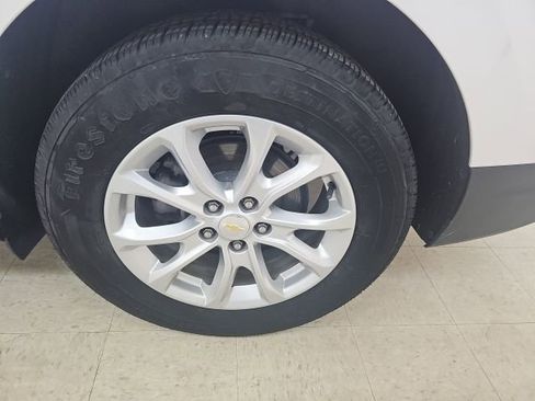 Used 2019 Chevrolet Equinox LT image 23