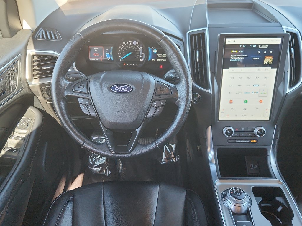 Used 2022 Ford Edge Titanium AWD/4WD image 10