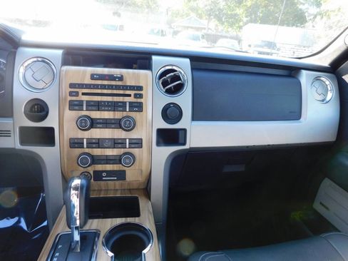 Used 2011 Ford F150 Lariat image 7