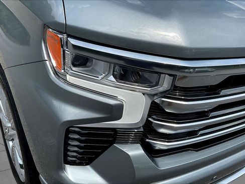 Used 2026 Chevrolet Silverado 1500 High Country w/ High Country Premium Package AWD/4WD image 55