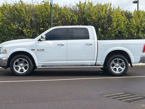 Used 2015 RAM 1500 Laramie w/ Convenience Group AWD/4WD image 7