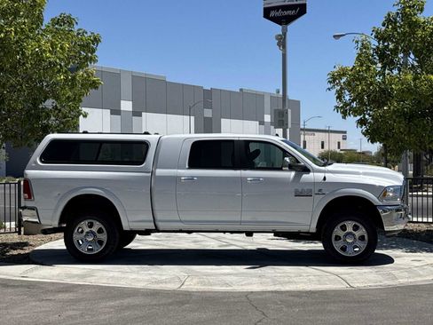 Used 2018 RAM 2500 Laramie w/ Cold Weather Group AWD/4WD image 9