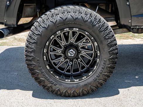 Used 2017 RAM 2500 Laramie w/ Sport Appearance Group AWD/4WD image 58