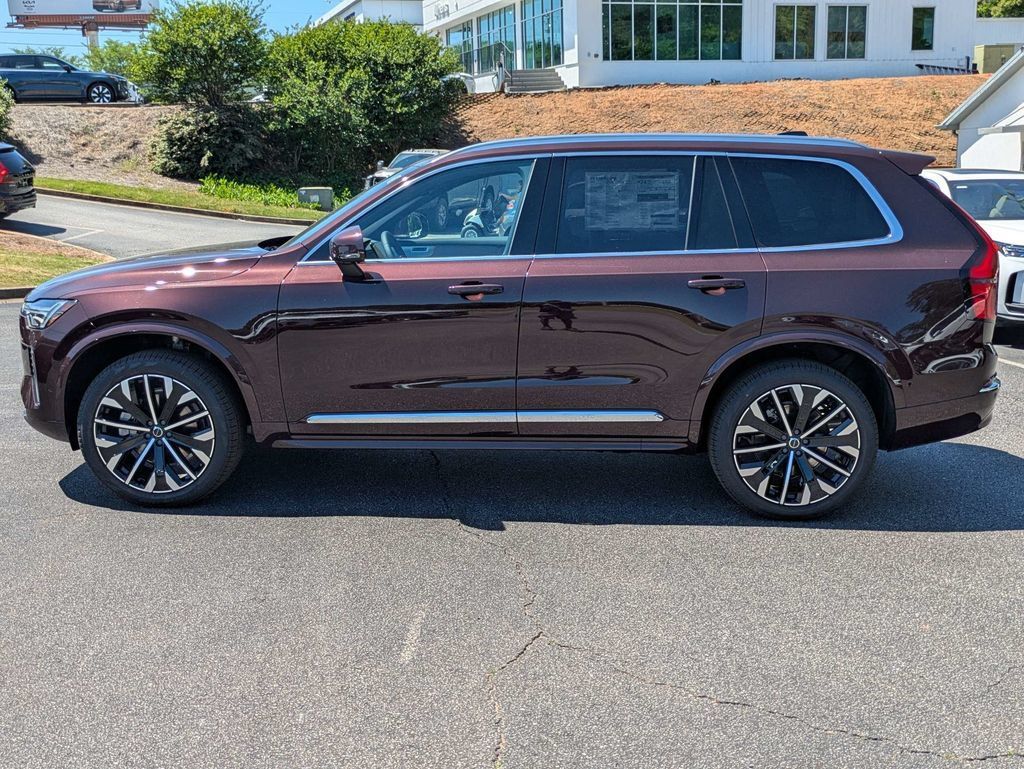 New 2026 Volvo XC90 B5 Ultra w/ Protection Package Premier AWD/4WD image 3