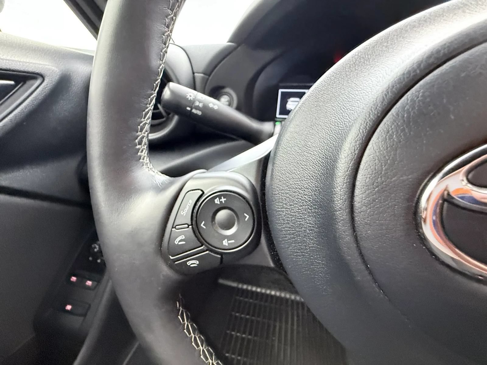 Used 2023 Toyota GR86 RWD image 18