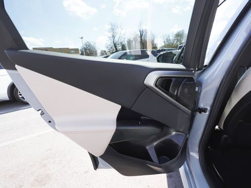 Used 2025 BMW X3 M50 image 11