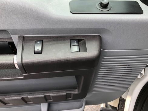 Used 2016 Ford F350 XL AWD/4WD image 21