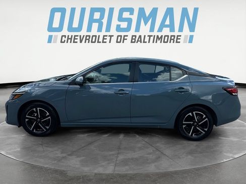 Used 2024 Nissan Sentra SV FWD image 3