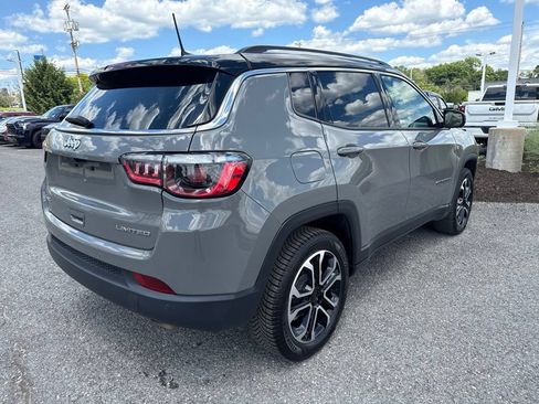 Used 2022 Jeep Compass Limited w/ Sun and Sound Group AWD/4WD image 4