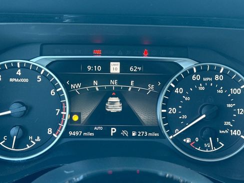 Used 2024 Nissan Pathfinder SL image 17