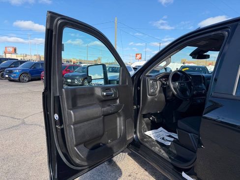 Used 2024 GMC Sierra 2500 Pro w/ Fleet Convenience Package AWD/4WD image 12