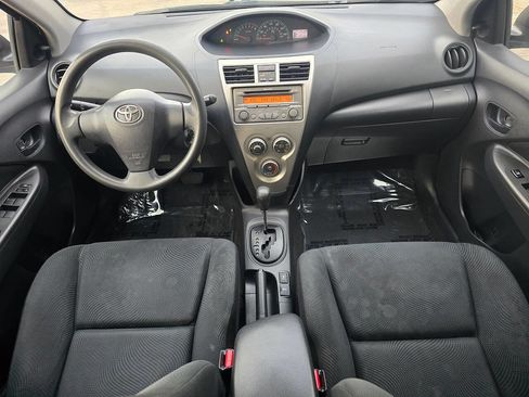 Used 2012 Toyota Yaris Sedan image 22