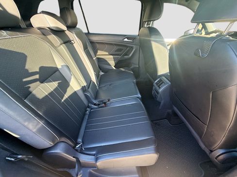 Used 2023 Volkswagen Tiguan SE R-Line FWD image 26