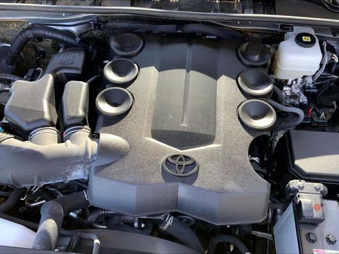 Used 2024 Toyota 4Runner SR5 Premium AWD/4WD image 30