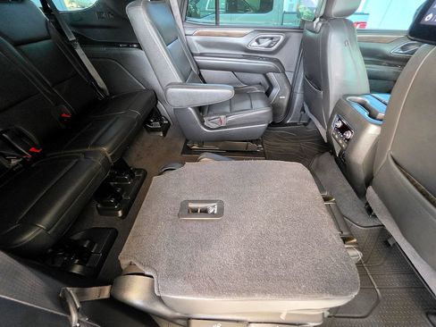 Used 2021 Chevrolet Tahoe Z71 w/ Z71 Signature Package AWD/4WD image 69