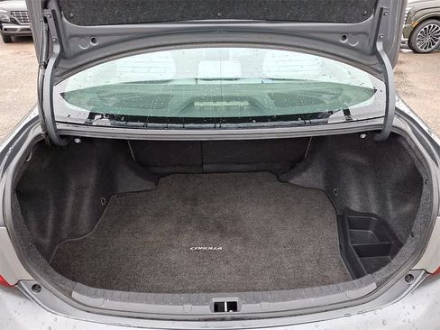 Used 2010 Toyota Corolla image 28