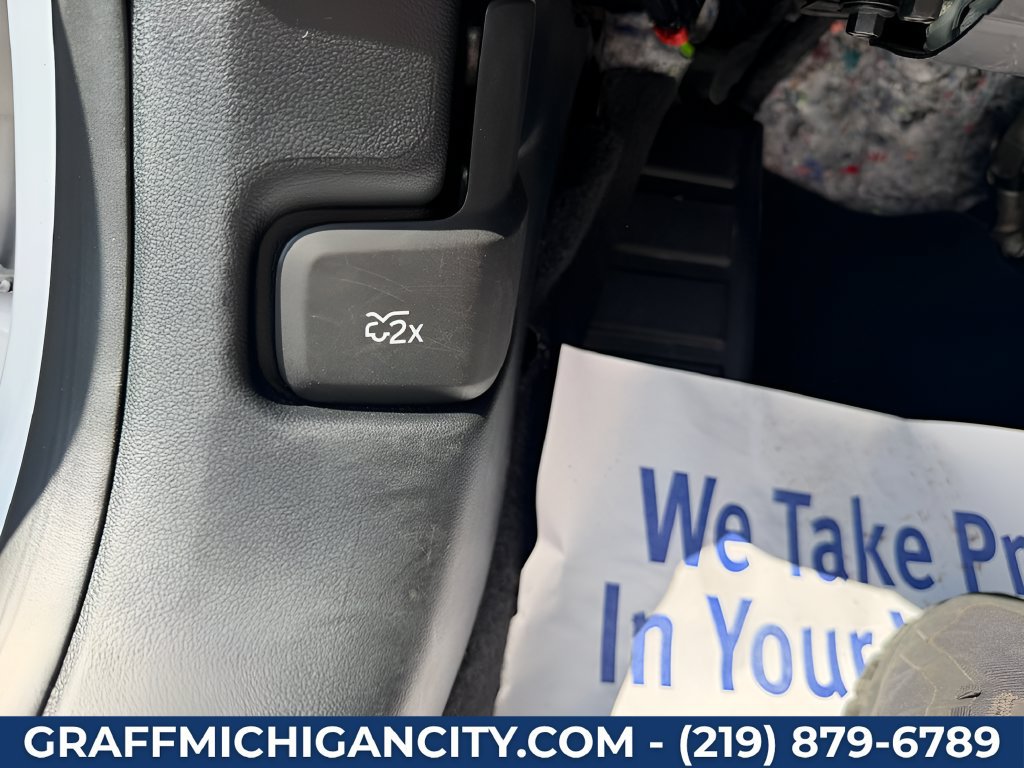 Used 2024 Ford Escape Active AWD/4WD image 13