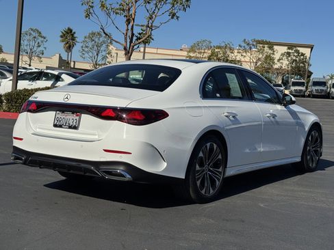 Used 2025 Mercedes-Benz E 350 Sedan image 11