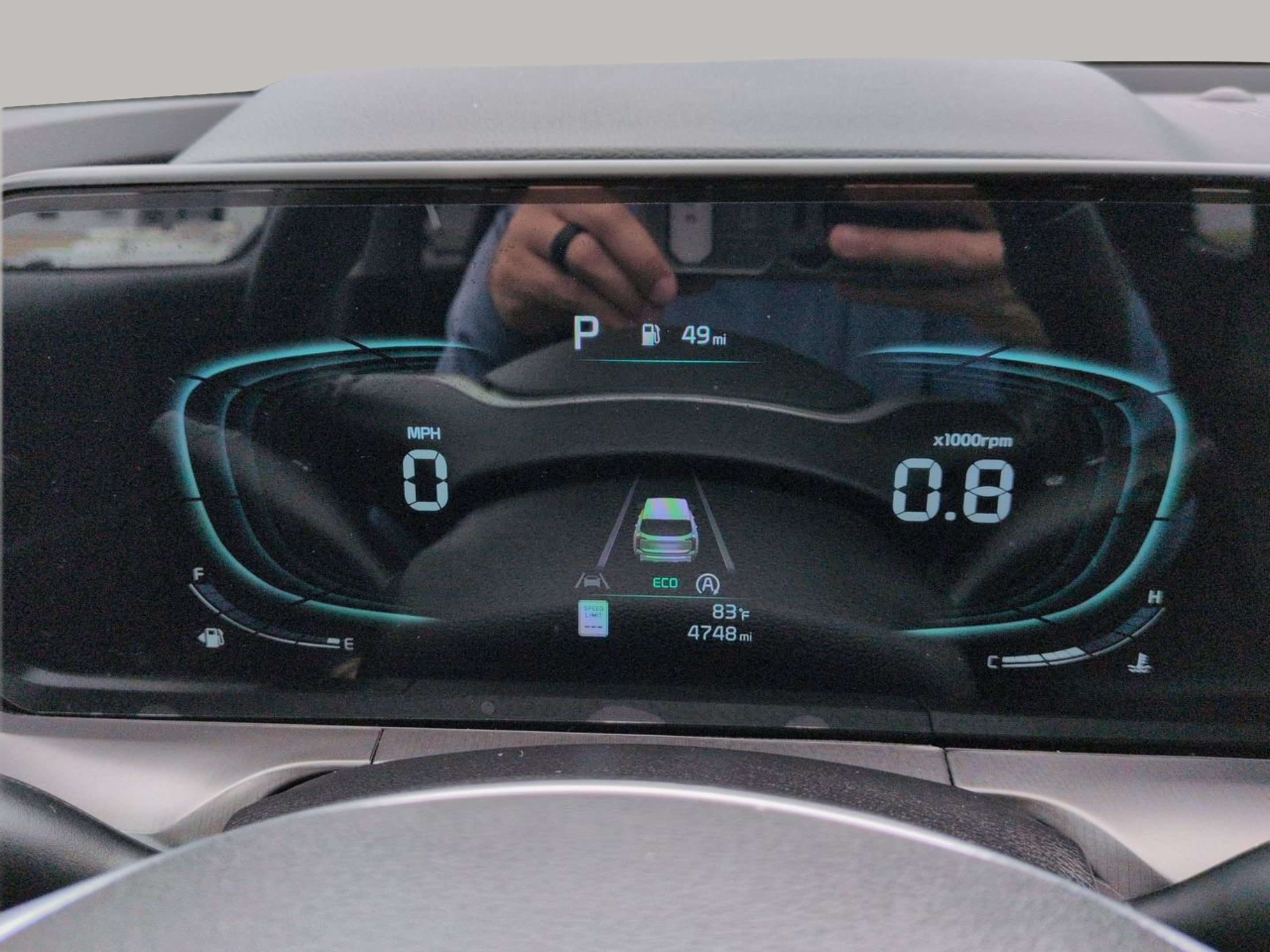 Certified 2025 Kia Telluride LX FWD image 31