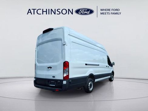 Used 2025 Ford Transit 250 148 High Roof Extended RWD image 5