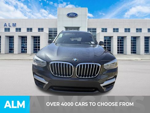 Used 2025 GMC Canyon Elevation image 2