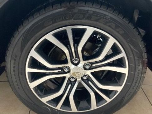 Used 2017 Mitsubishi Outlander GT image 35