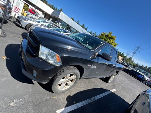 Used 2014 RAM 1500 Express AWD/4WD image 2