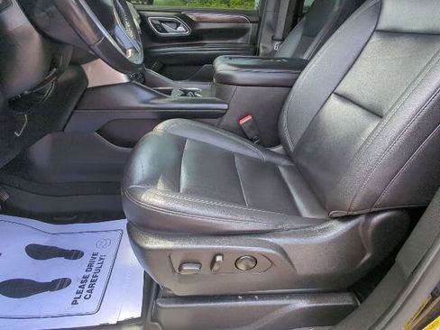 Used 2022 Chevrolet Suburban LT AWD/4WD image 10