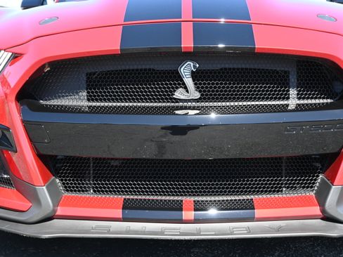 Used 2020 Ford Mustang Shelby GT500 w/ Technology Package RWD image 8