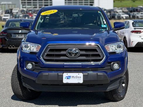 Used 2023 Toyota Tacoma SR5 AWD/4WD image 2