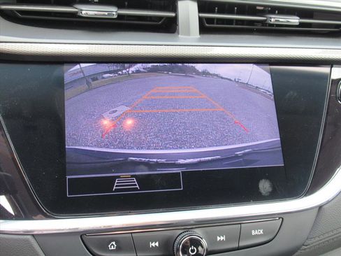 Used 2023 Buick Encore GX Preferred w/ Cold Weather Comfort Package image 25