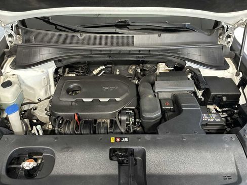 Used 2018 Kia Sorento LX image 17