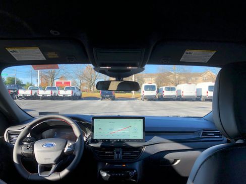 New 2026 Ford Escape ST-Line Select w/ Equipment Group 401A image 11