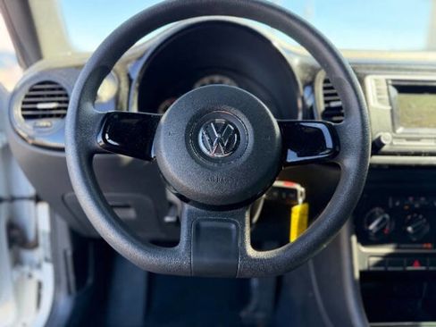 Used 2017 Volkswagen Beetle 1.8T FWD image 10