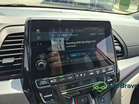 Used 2024 Honda Odyssey EX-L image 18