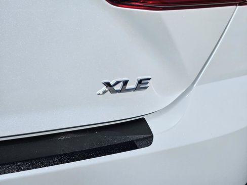 New 2026 Toyota Camry XLE image 8